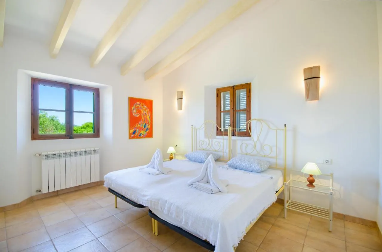 Finca Son Romani Villa Son Macia  Son Macia (Mallorca)