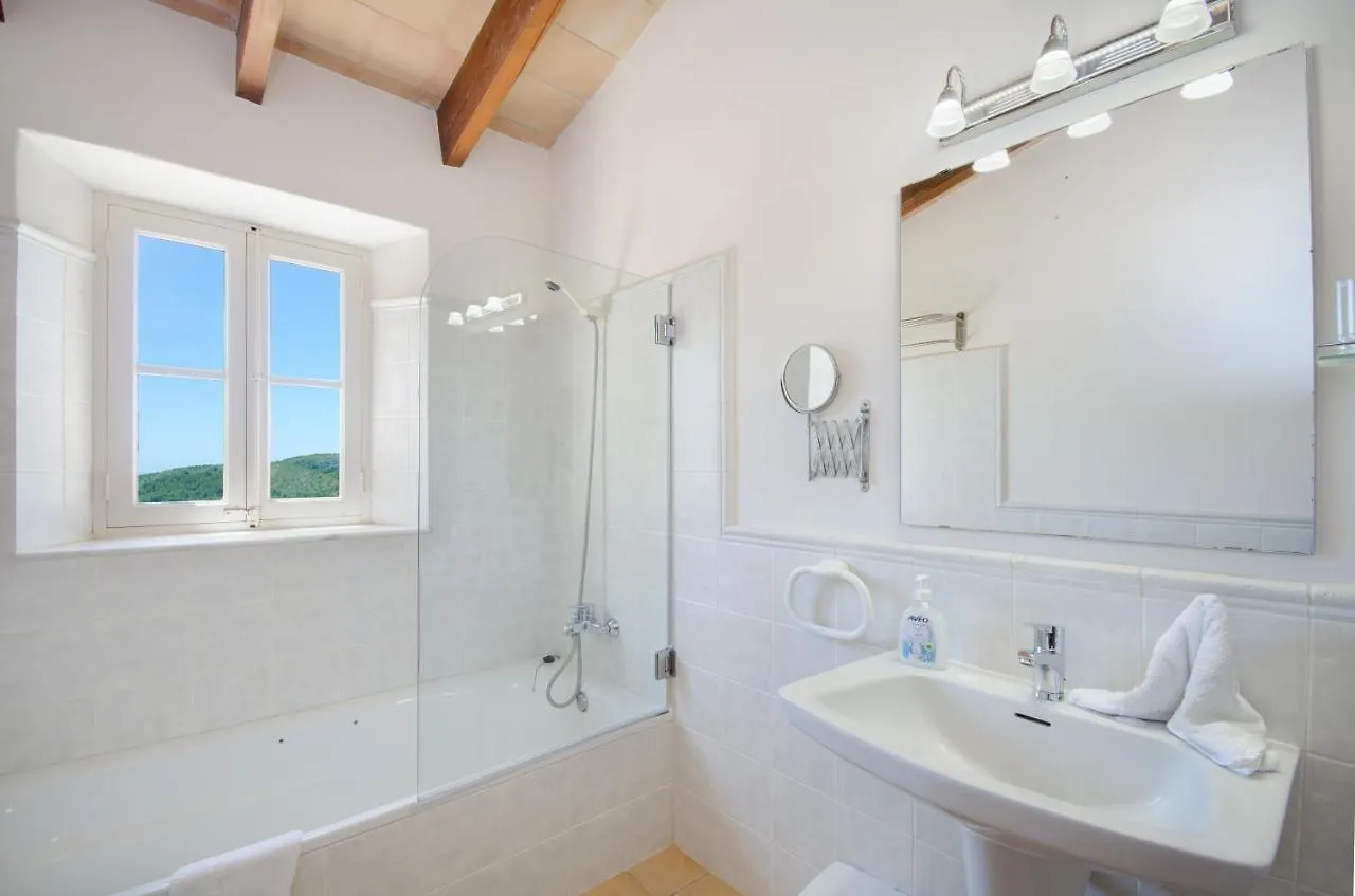 Finca Son Romani Villa Son Macia   Son Macia (Mallorca)