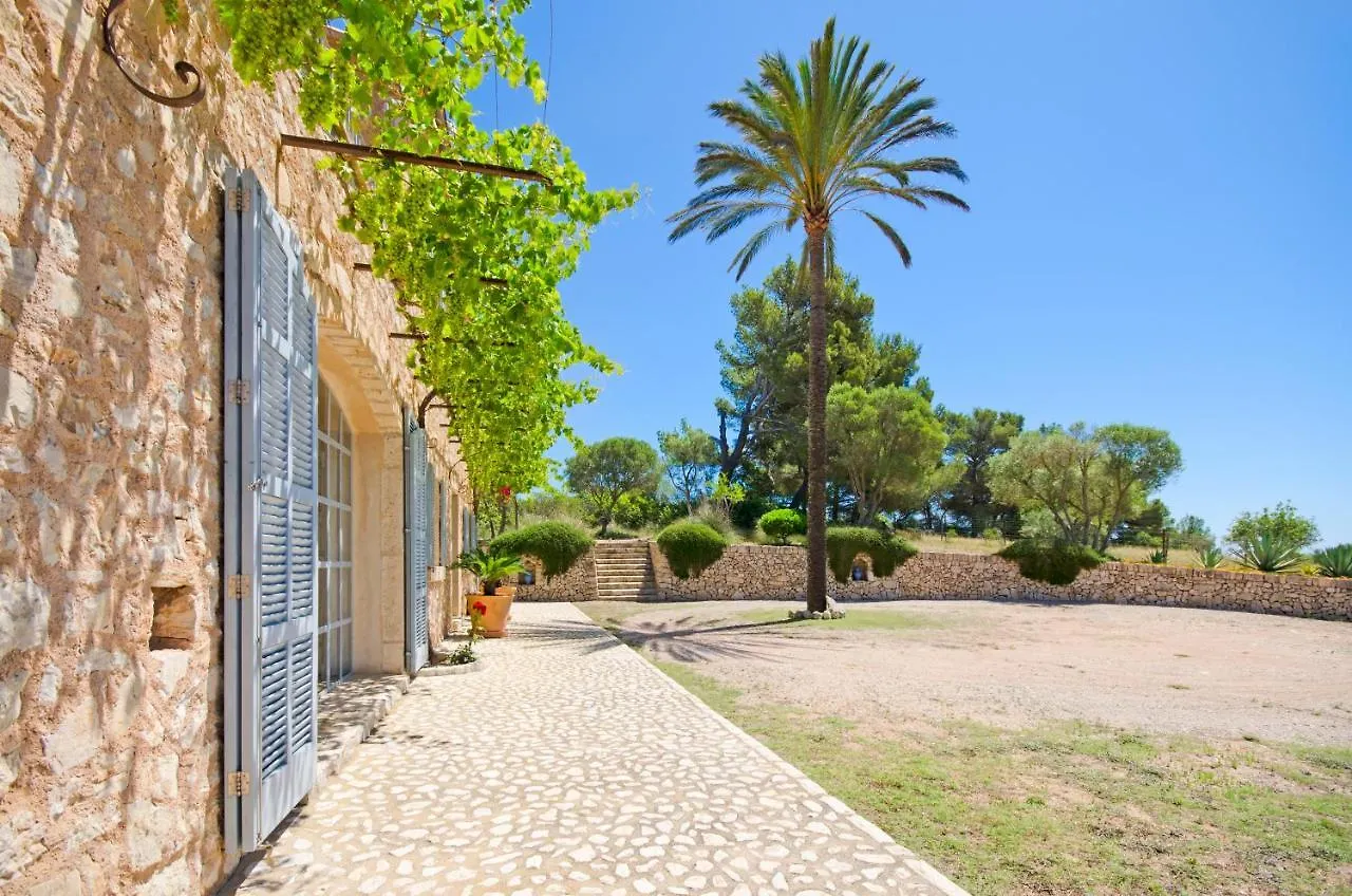 Finca Son Romani Villa Son Macia   Son Macia (Mallorca)