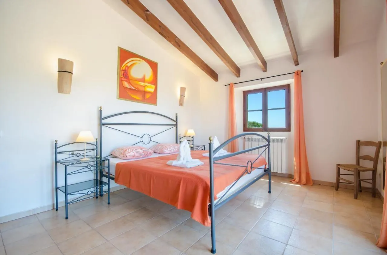 Finca Son Romani Villa Son Macia   Son Macia (Mallorca)